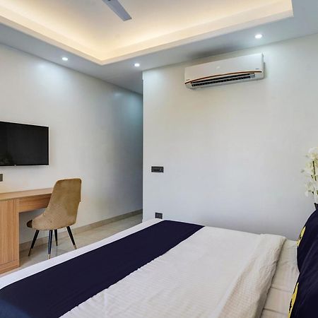 Hotel O Parkinn Gurgaon Eksteriør bilde