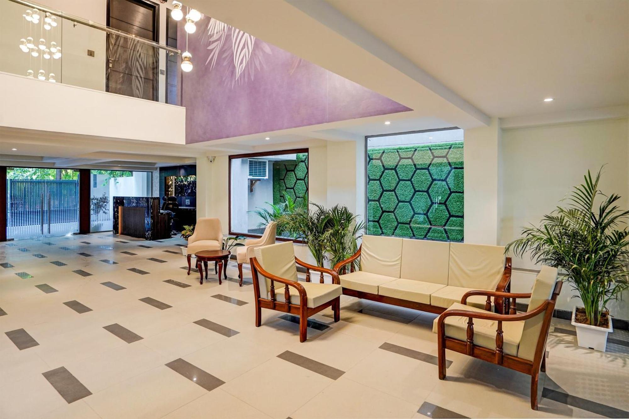 Hotel O Parkinn Gurgaon Eksteriør bilde